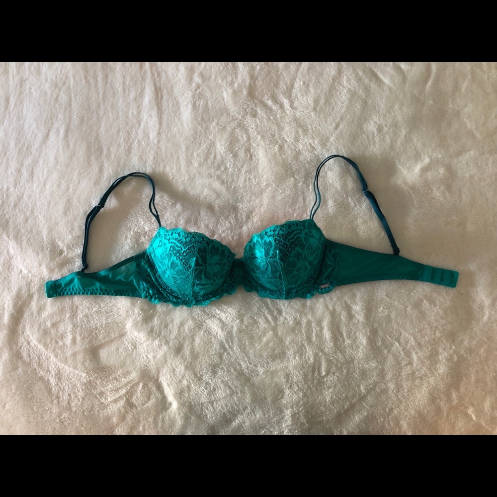 Pink lightly worn bra